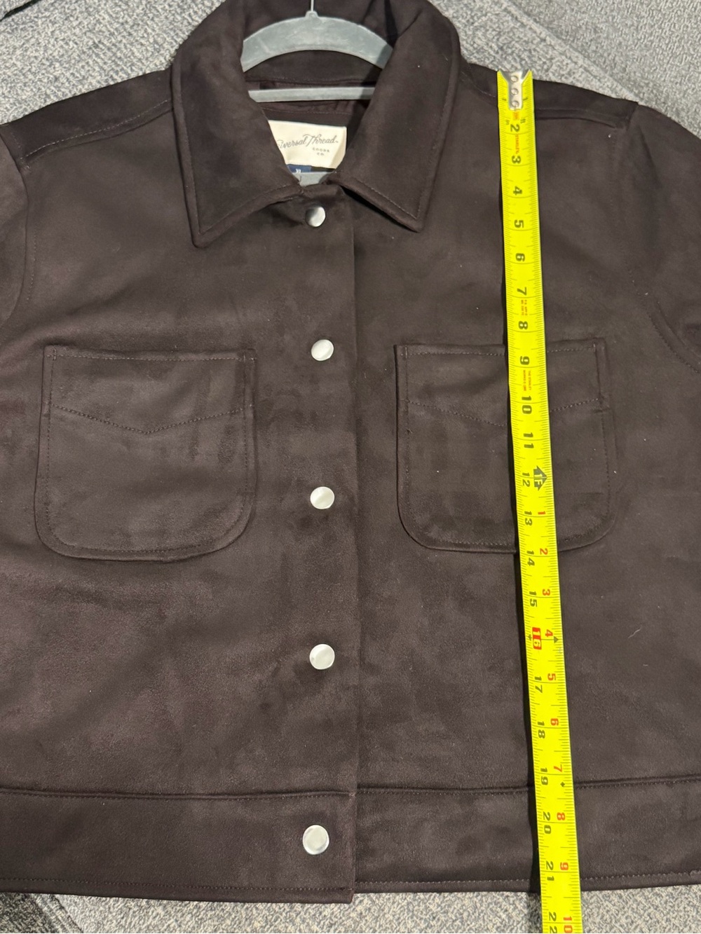 Universal Thread Fashion Jacket
Women XL Brown Faux Suede French
Cuffs Button-Up - Picture 11 of 13